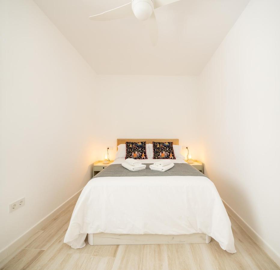 Suite Catedral Little Apartments Cádiz Exteriör bild