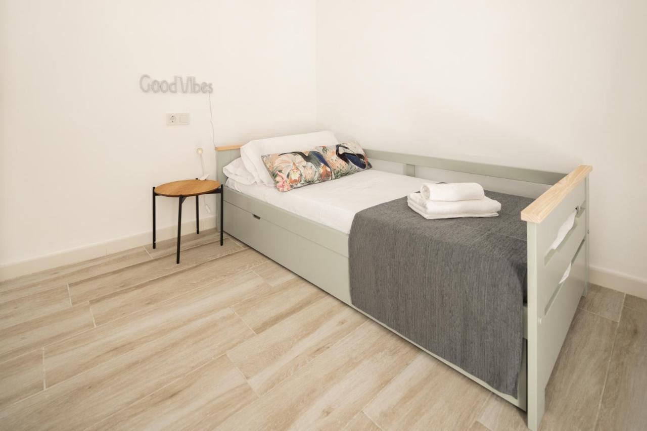 Suite Catedral Little Apartments Cádiz Exteriör bild
